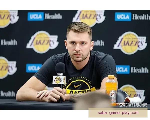 雷迪克：东契奇若持续当前表现本赛季有望赢得MVP 他是球队进攻核心